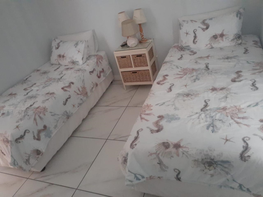 To Let 3 Bedroom Property for Rent in Arabella Western Cape